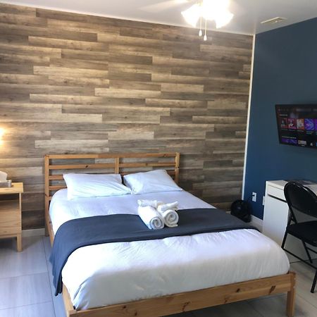 Bleu Mer, Hotel & Residences Carleton-sur-Mer Экстерьер фото